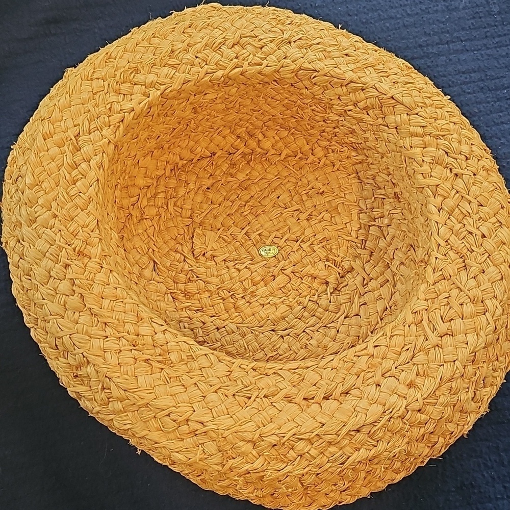 Stylish Straw Braided Hat Natural Tan One Size Fits Most - Picture 5 of 7